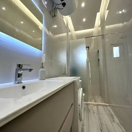 Sweet Apartment