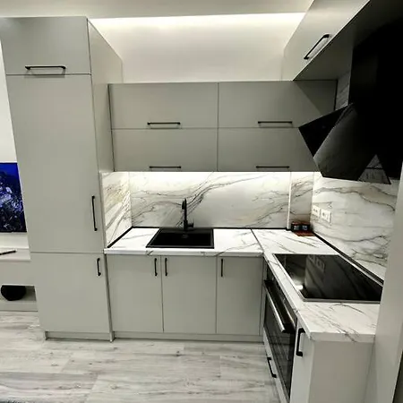 Apartment Sweet *